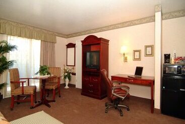 هتل Quality Inn Santa Clara Convention Center