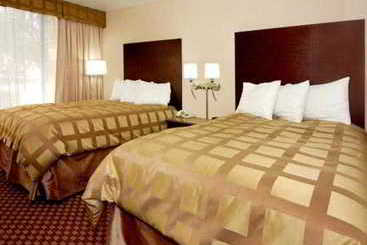هتل Quality Inn & Suites