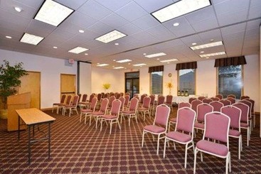 هتل Quality Inn & Suites Vancouver   Hazel Dell