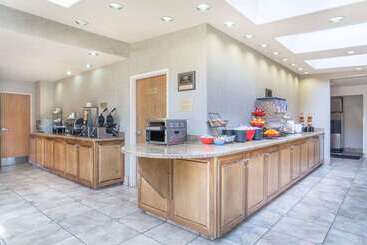 هتل Ramada By Wyndham St George