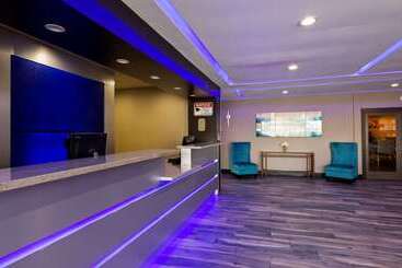 Surestay Plus Hotel By Best Western Point Richmond