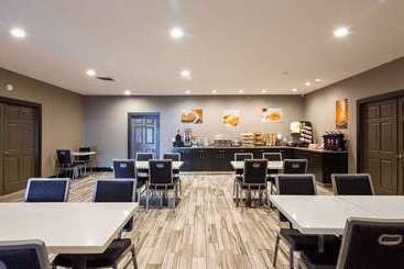 Surestay Plus Hotel By Best Western Point Richmond