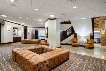هتل The Emily Morgan San Antonio   A Doubletree By Hilton