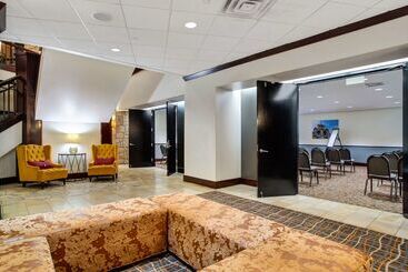 هتل The Emily Morgan San Antonio   A Doubletree By Hilton
