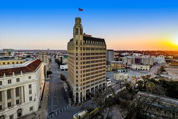 هتل The Emily Morgan San Antonio   A Doubletree By Hilton