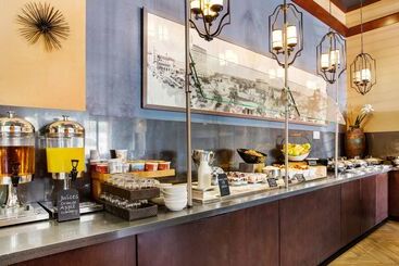 هتل The Emily Morgan San Antonio   A Doubletree By Hilton