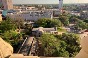 هتل The Emily Morgan San Antonio   A Doubletree By Hilton