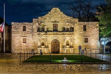 هتل The Emily Morgan San Antonio   A Doubletree By Hilton