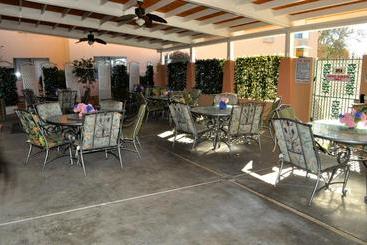 هتل The Region Inn Farmington