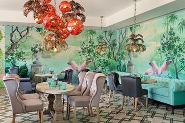 Royal River, Luxury Hotel   Adults Only