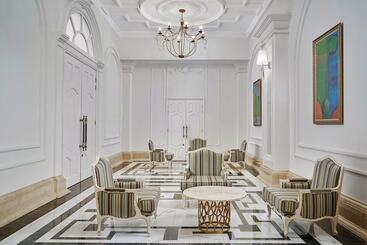 هتل Four Points By Sheraton Lang Son