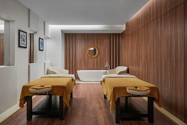 هتل Four Points By Sheraton Lang Son