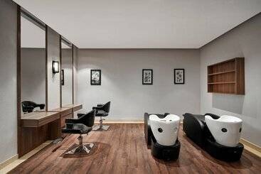 هتل Four Points By Sheraton Lang Son