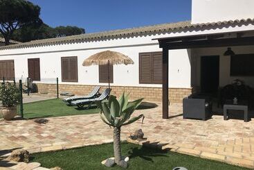 Villa Chill In