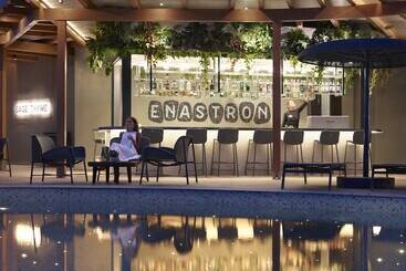هتل Cayo Exclusive Resort & Spa