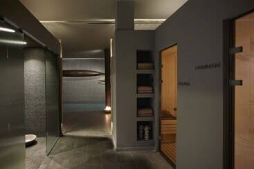 هتل Cayo Exclusive Resort & Spa