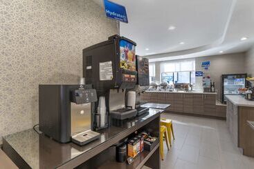 هتل Best Western Red Coach Inn