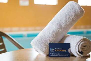 هتل Best Western Saluki Inn