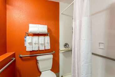 Hotel Comfort Inn & Suites Nashville Downtown   Stadium