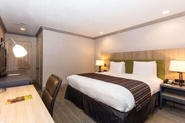 هتل Country Inn & Suites By Radisson, Metairie New Orleans , La