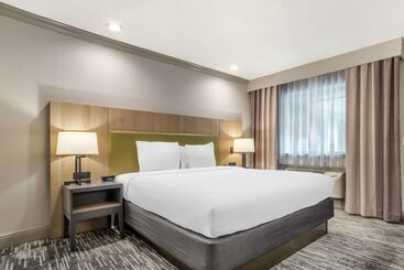 هتل Country Inn & Suites By Radisson, Metairie New Orleans , La