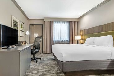 هتل Country Inn & Suites By Radisson, Metairie New Orleans , La