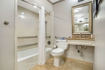 هتل Country Inn & Suites By Radisson, Metairie New Orleans , La