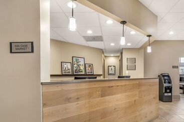 هتل Country Inn & Suites By Radisson, Metairie New Orleans , La