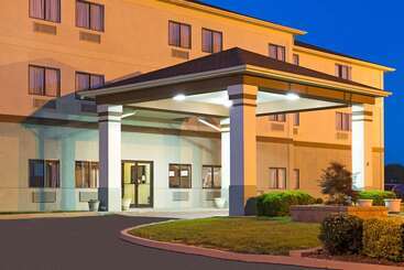 酒店 Days Inn By Wyndham Collinsville St Louis