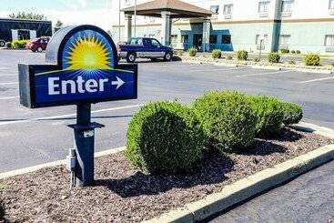 酒店 Days Inn By Wyndham Collinsville St Louis