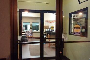 酒店 Days Inn By Wyndham Collinsville St Louis