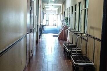 酒店 Days Inn By Wyndham Collinsville St Louis