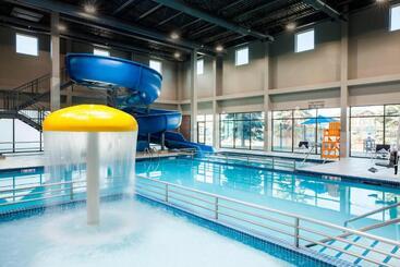 Delta Hotels By Marriott Fargo
