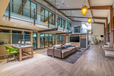 Hotel Holiday Inn Cape Cod   Hyannis, An Ihg