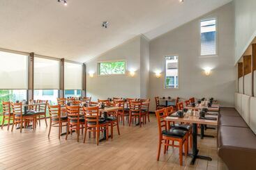 Hotel Holiday Inn Cape Cod   Hyannis, An Ihg