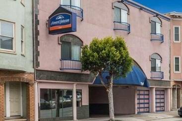 هتل Surestay By Best Western San Francisco Marina District