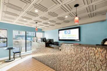 هتل Surestay By Best Western San Francisco Marina District