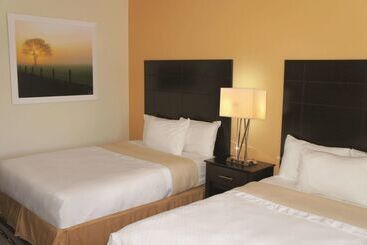 هتل La Quinta Inn By Wyndham Lincoln