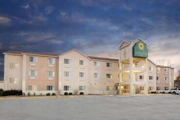 هتل La Quinta Inn By Wyndham Lincoln