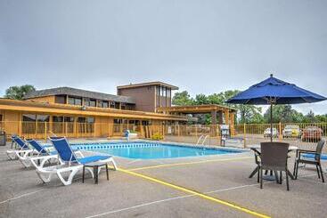 هتل Quality Inn Big Sky