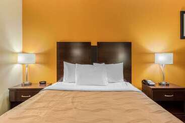 هتل Quality Inn Grand Rapids Near Downtown