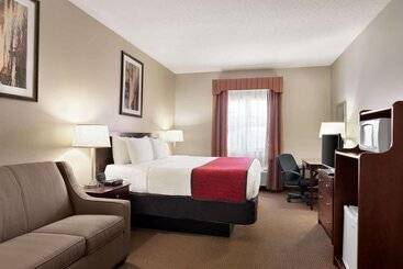 هتل Ramada By Wyndham Elizabethtown