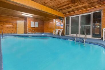 هتل Ramada By Wyndham Maggie Valley