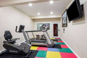 هتل Ramada By Wyndham San Diego Airport