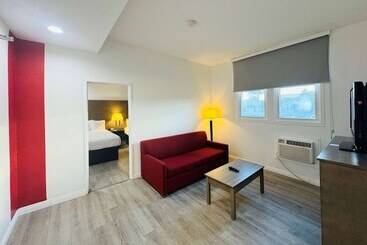 هتل Ramada By Wyndham San Diego Airport