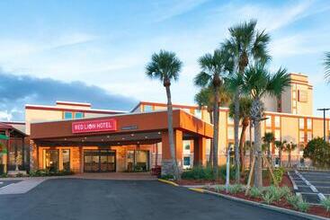 Red Lion Hotel Orlando Lake Buena Vista South  Near Disney