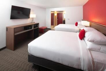 Red Lion Hotel Orlando Lake Buena Vista South  Near Disney