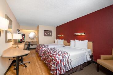 هتل Red Roof Inn Detroit   Dearborn Greenfield Village