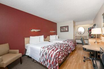 هتل Red Roof Inn Detroit   Dearborn Greenfield Village