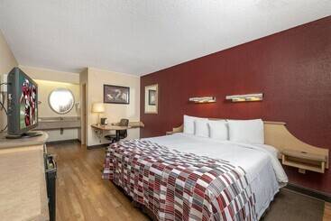 هتل Red Roof Inn Detroit Metro Airport  Taylor